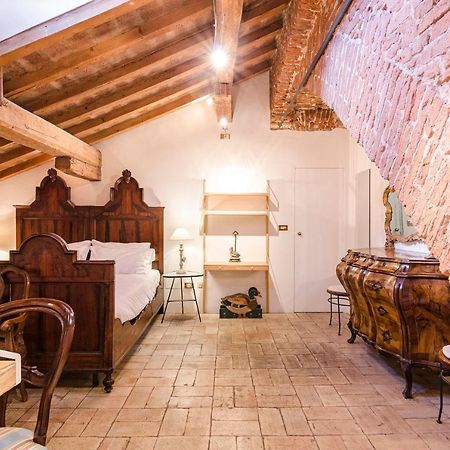 Altabella Panoramic Tower Apartment Bologna Bagian luar foto