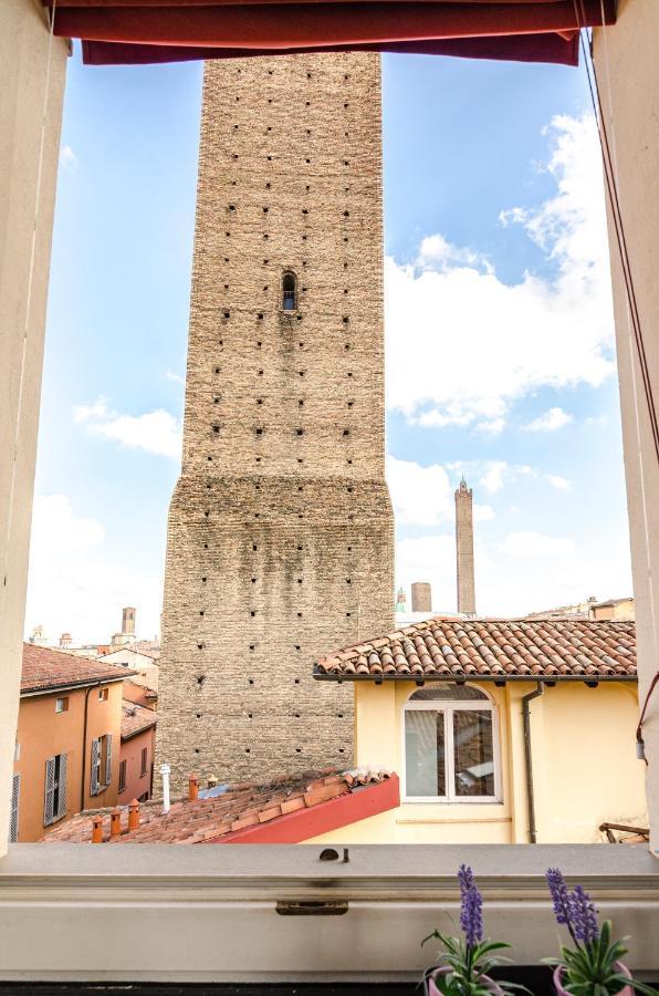 Altabella Panoramic Tower Apartment Bologna Bagian luar foto
