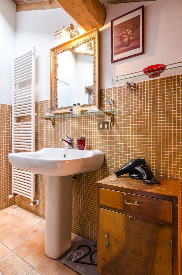 Altabella Panoramic Tower Apartment Bologna Bagian luar foto